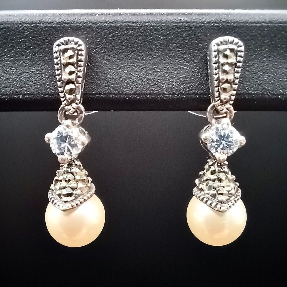 Vintage Judith Jack pearl drop earrings